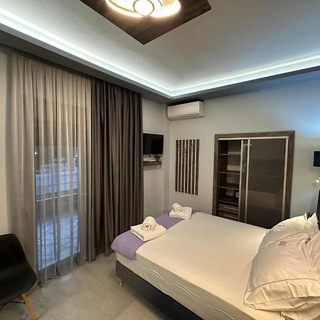 Avra Comfort Rooms Nea Poteidaia Exteriör bild